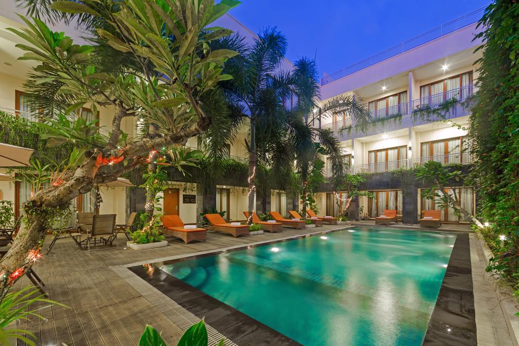 Vihan Suites Bali Kuta  Exterior photo