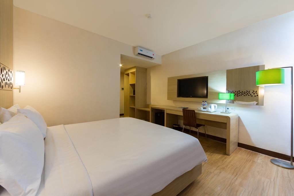 Vihan Suites Bali Kuta  Exterior photo