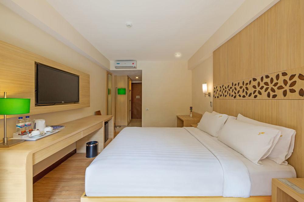 Vihan Suites Bali Kuta  Exterior photo