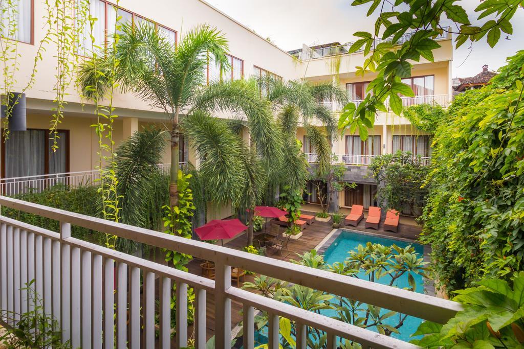 Vihan Suites Bali Kuta  Exterior photo