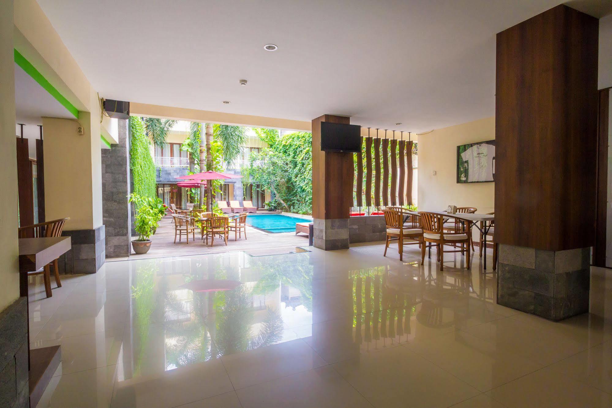 Vihan Suites Bali Kuta  Exterior photo