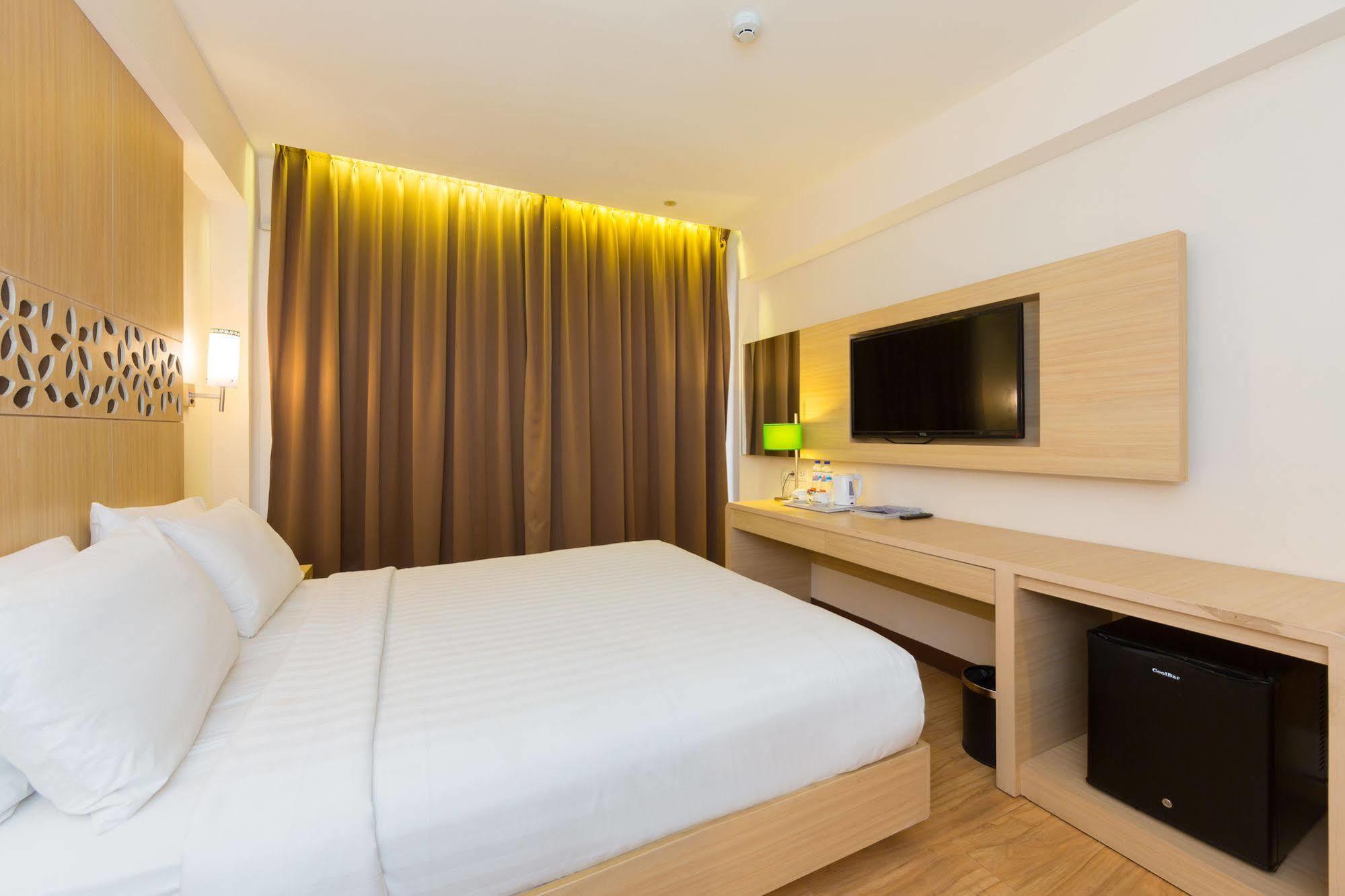 Vihan Suites Bali Kuta  Exterior photo
