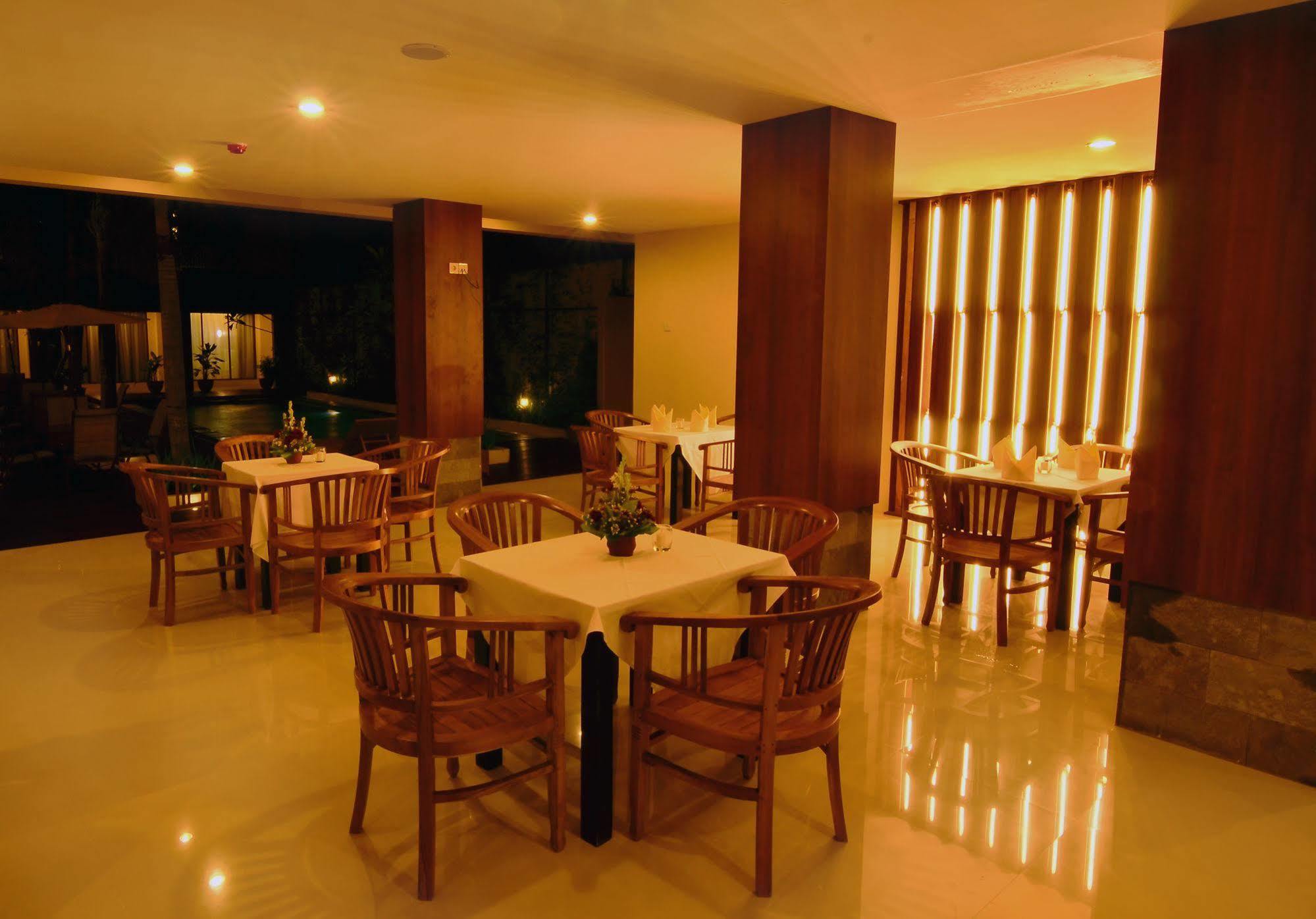 Vihan Suites Bali Kuta  Exterior photo