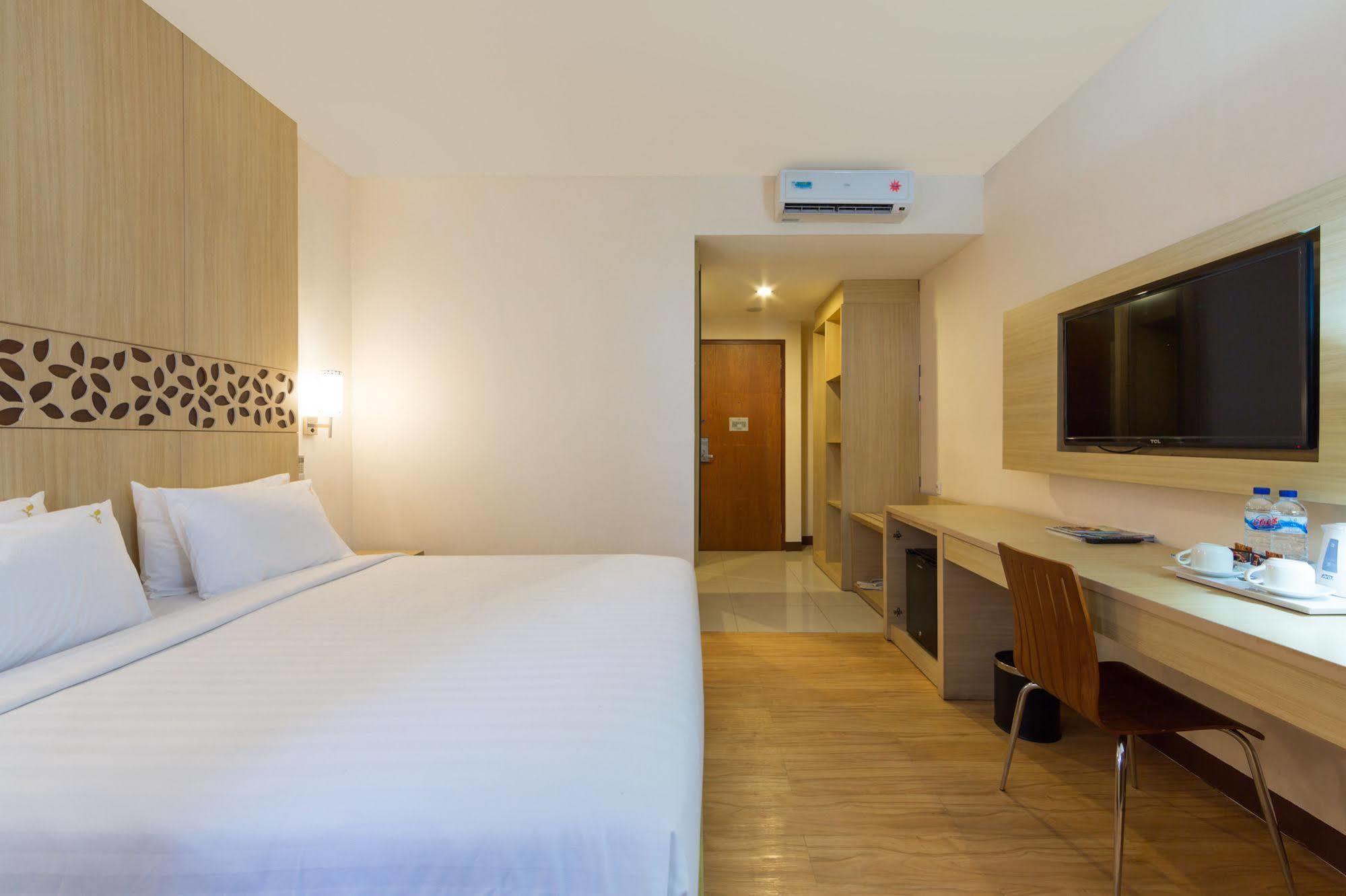 Vihan Suites Bali Kuta  Exterior photo