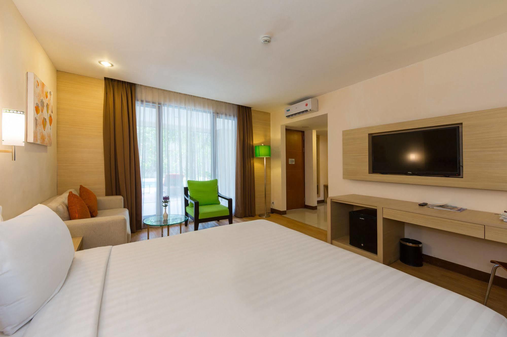 Vihan Suites Bali Kuta  Exterior photo